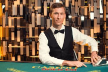 Texas Hold'em Bonus Live Casino Screenshot Image