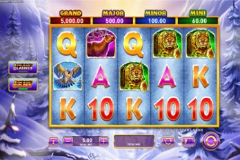 Fire Blaze Golden: Tundra Wolf Slot Game Screenshot Image