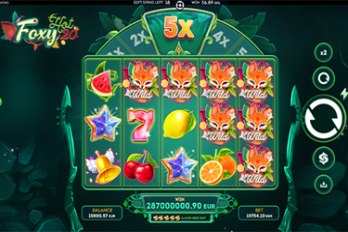 Foxy Hot 20 Slot Game Screenshot Image