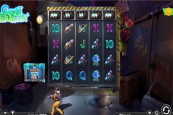 Ghost Huntin' Slot Game Screenshot Image