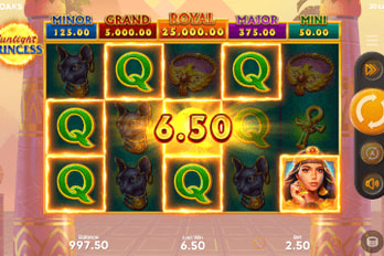 Sunlight Princess: Hold and Win Slot Game Screenshot Image