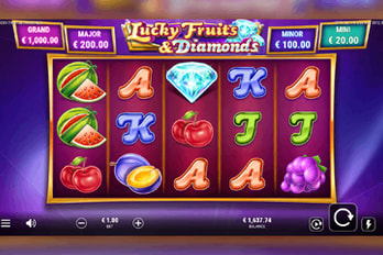 Lucky Fruits & Diamonds Slot Game Screenshot Image
