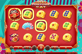Lucky Fortune Cat Slot Game Screenshot Image