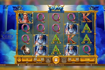 Zeus Deluxe Slot Game Screenshot Image