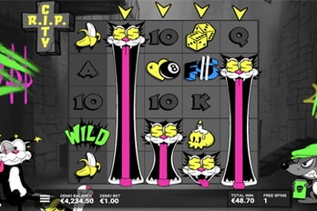 R.I.P. City Slot Game Screenshot Image