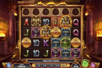 Tomb of Gold Slot Game Screenshot Image