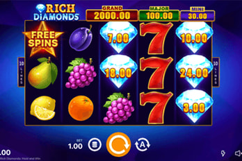 Rich Diamonds: Hold and Win Slot Game Screenshot Image