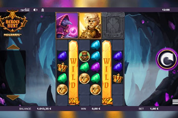 Heroes Hunt Slot Game Screenshot Image