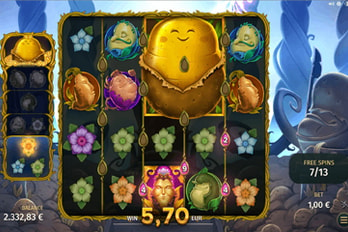 Royal Potato Slot Game Screenshot Image