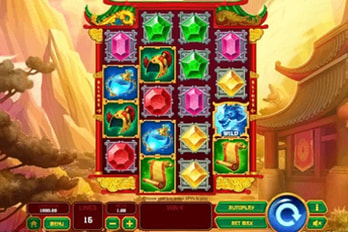 TomHorn Dragon vs Phoenix Slot Game Screenshot Image