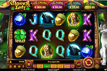 Clover Lady  Slot Game Screenshot Image