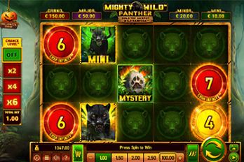 Mighty Wild Panther: Halloween Edition Slot Game Screenshot Image